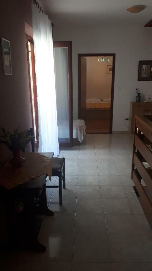 Lili Apartment Rovinj Exterior photo