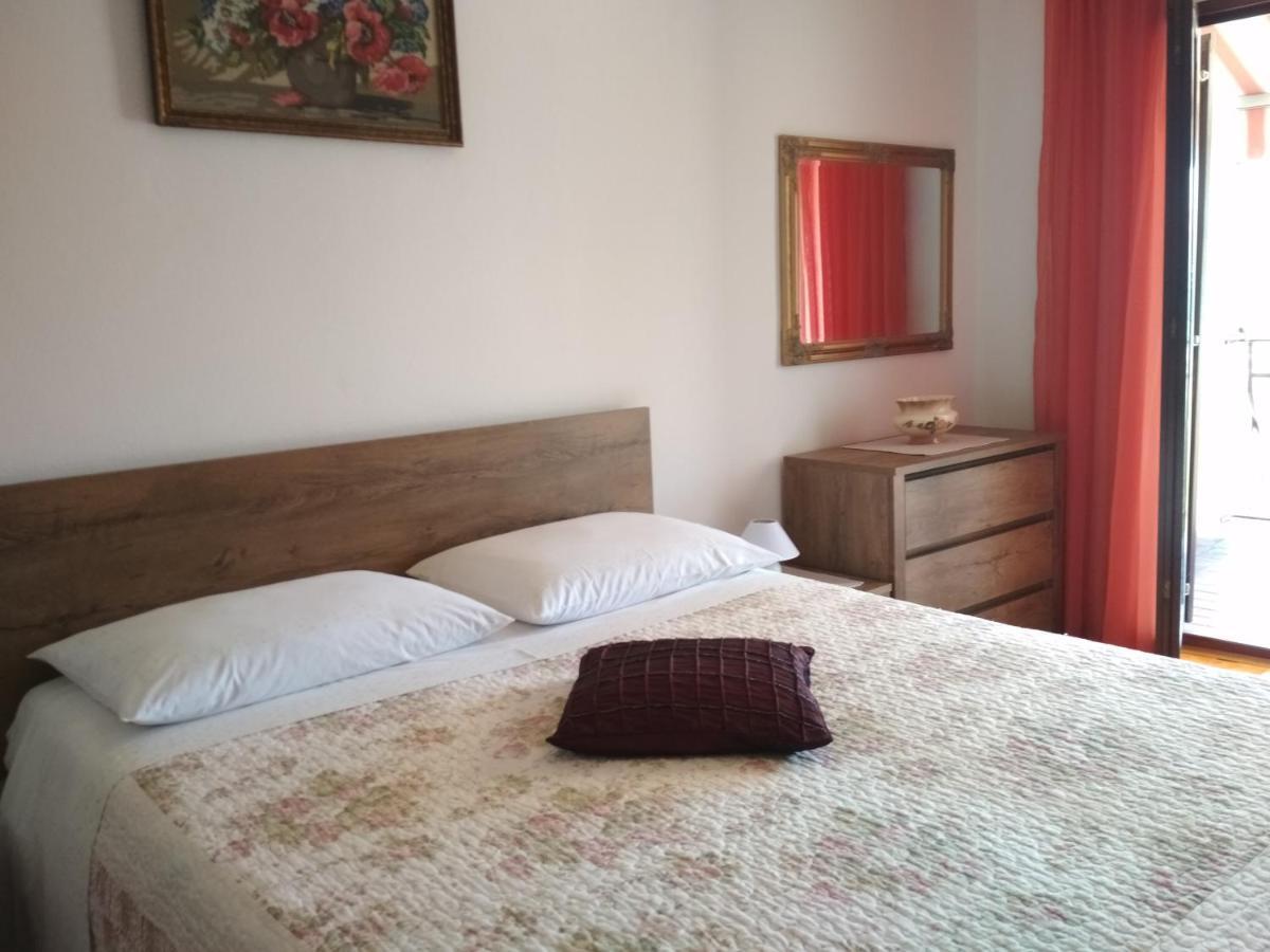 Lili Apartment Rovinj Exterior photo